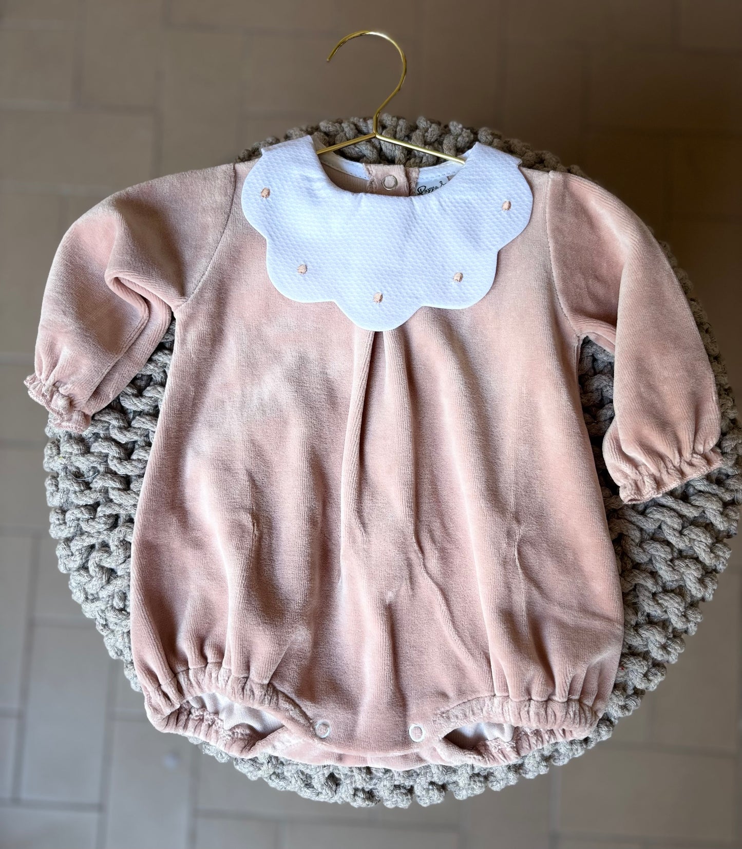 Pagliaccetto -scollo nuvola-