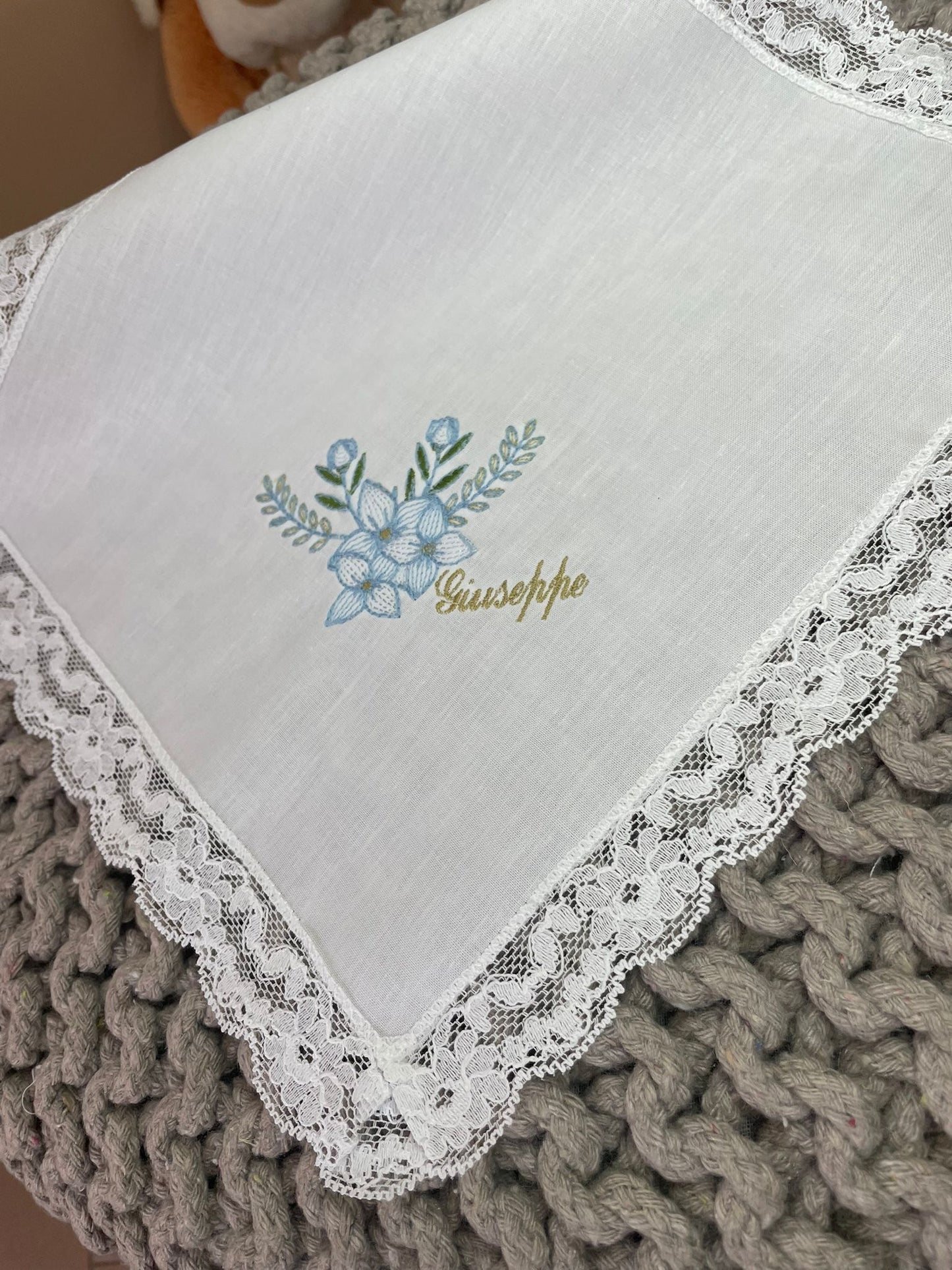 - RICAMO - Fazzoletto battesimale Daphne