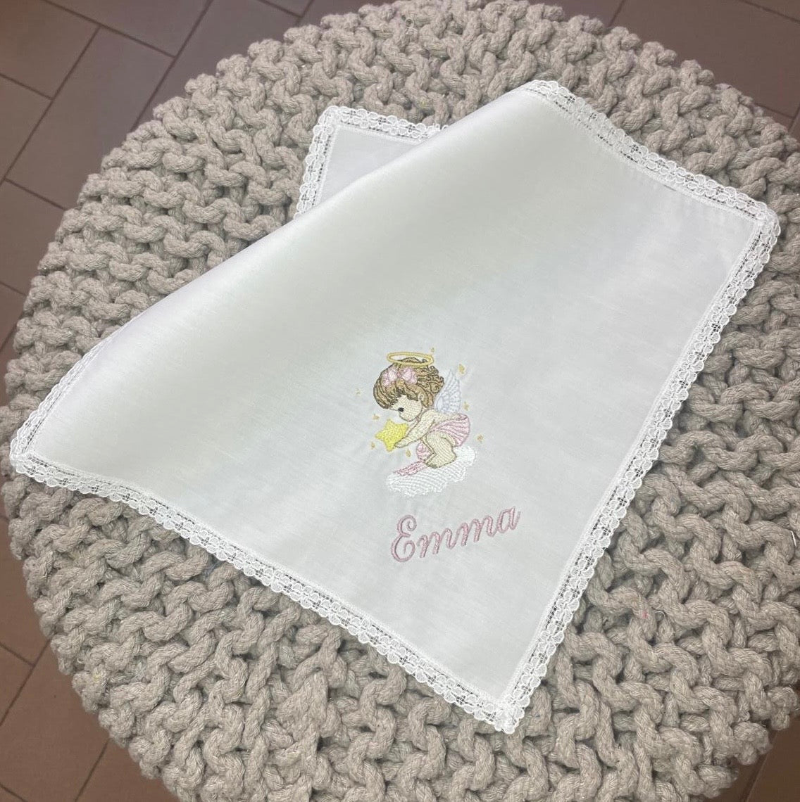- RICAMO - Fazzoletto battesimale Emily