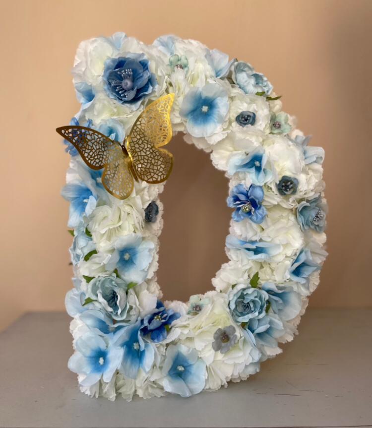 Lettera con Fiori con gancio