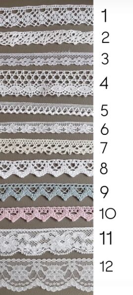 - RICAMO - Bavetta con nome ricamato