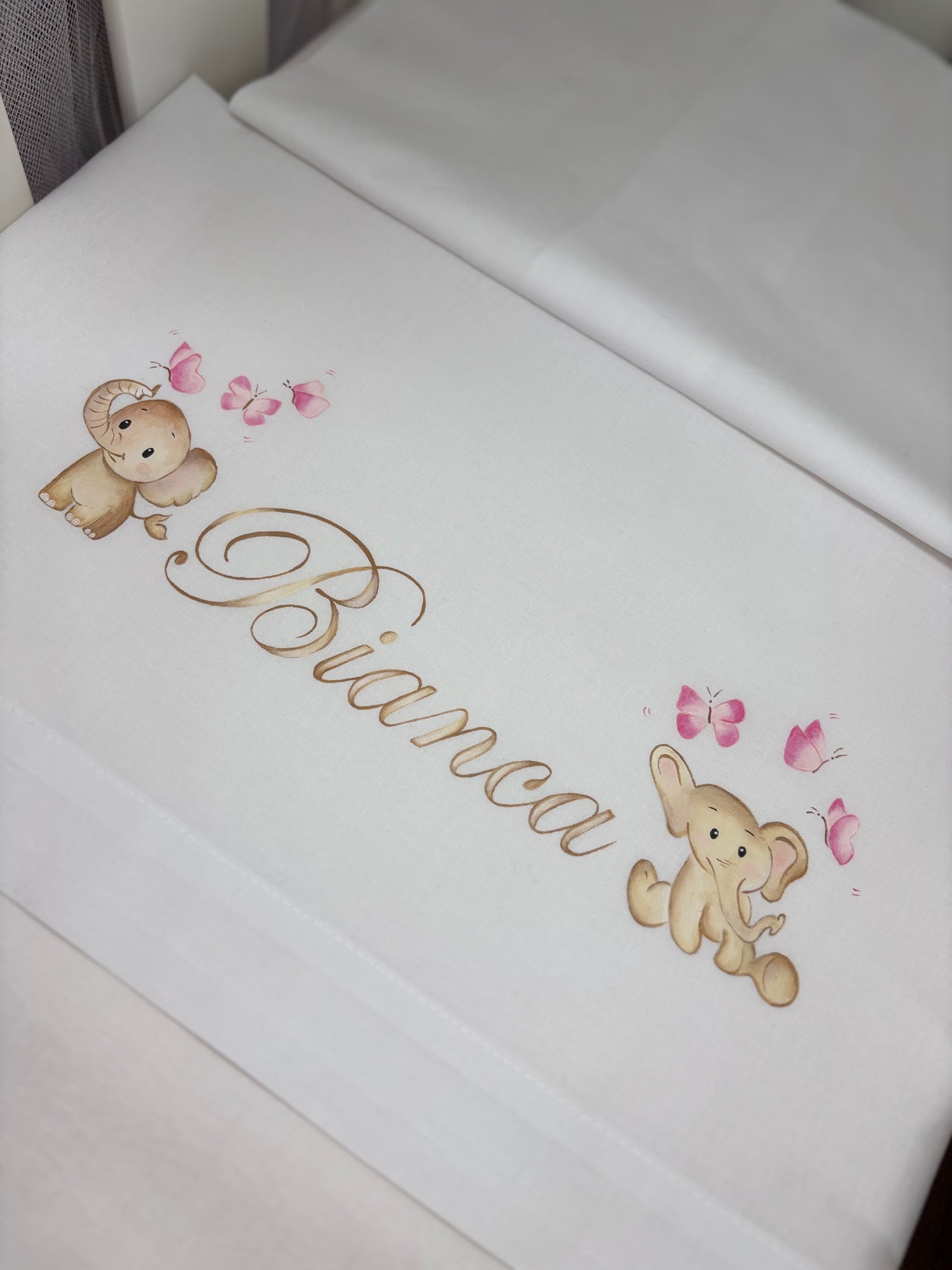 - DIPINTO - Lenzuolino con elefantini e farfalle