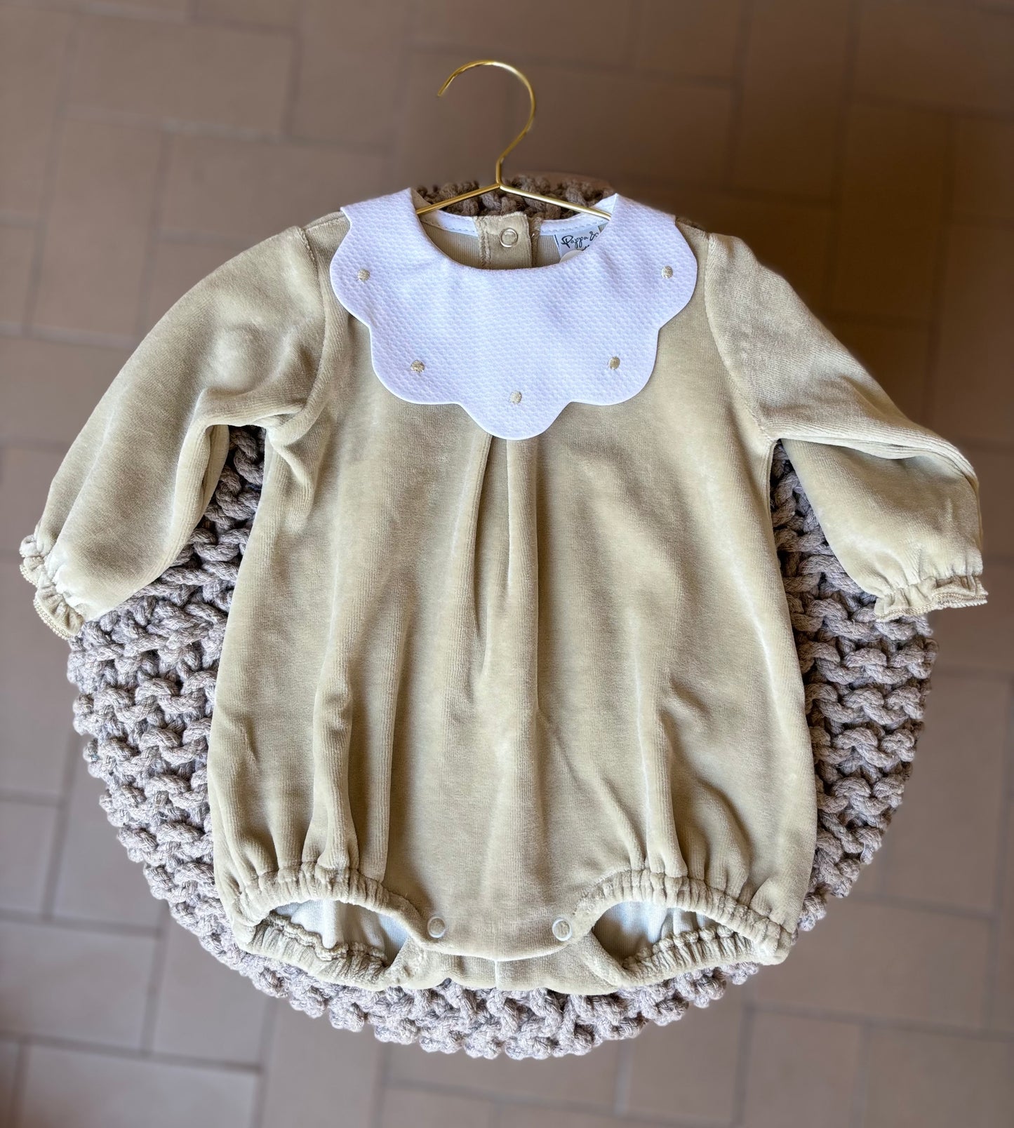 Pagliaccetto -scollo nuvola-