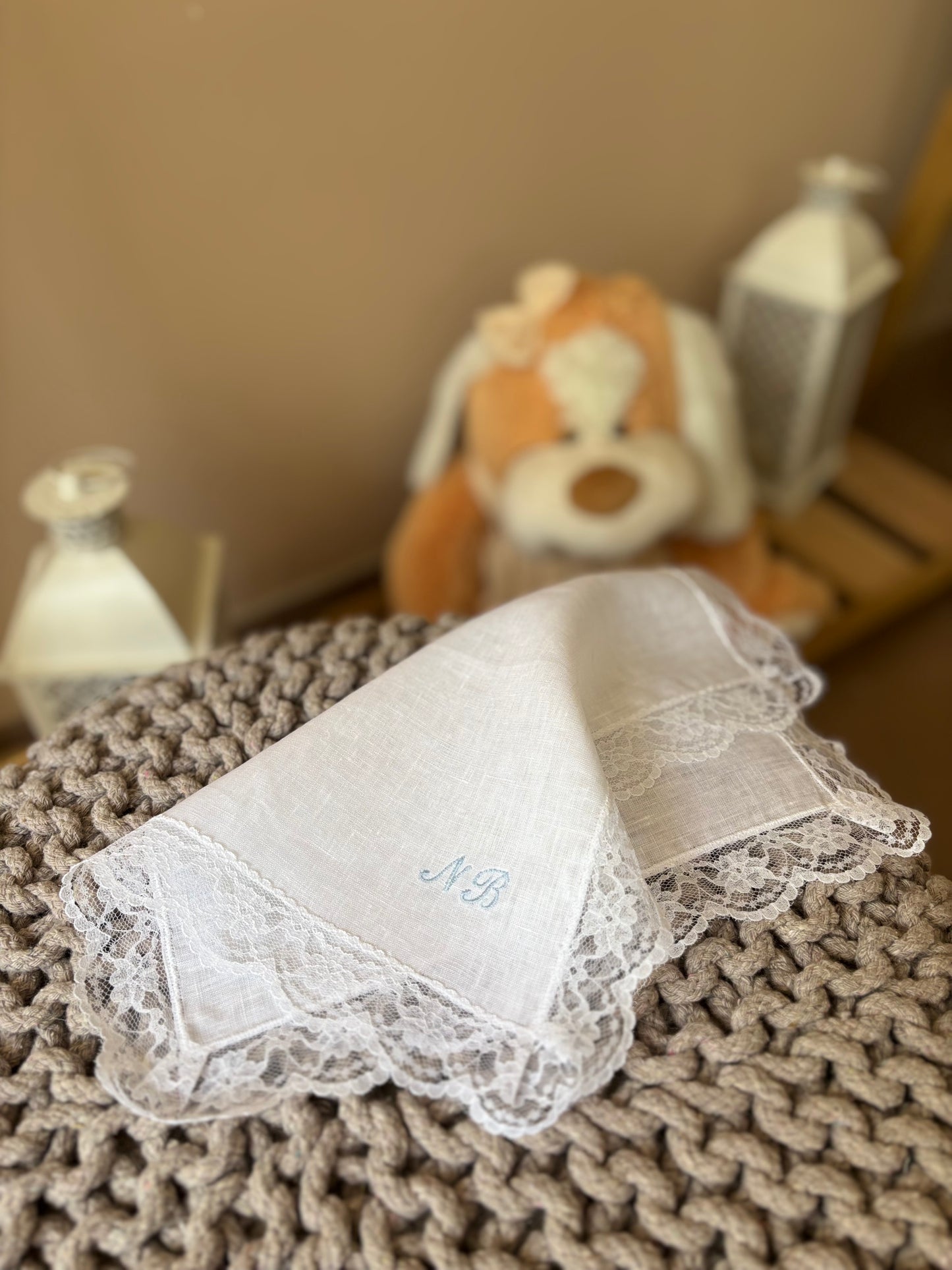 - RICAMO - Fazzoletto battesimale Corin -iniziali piccole-