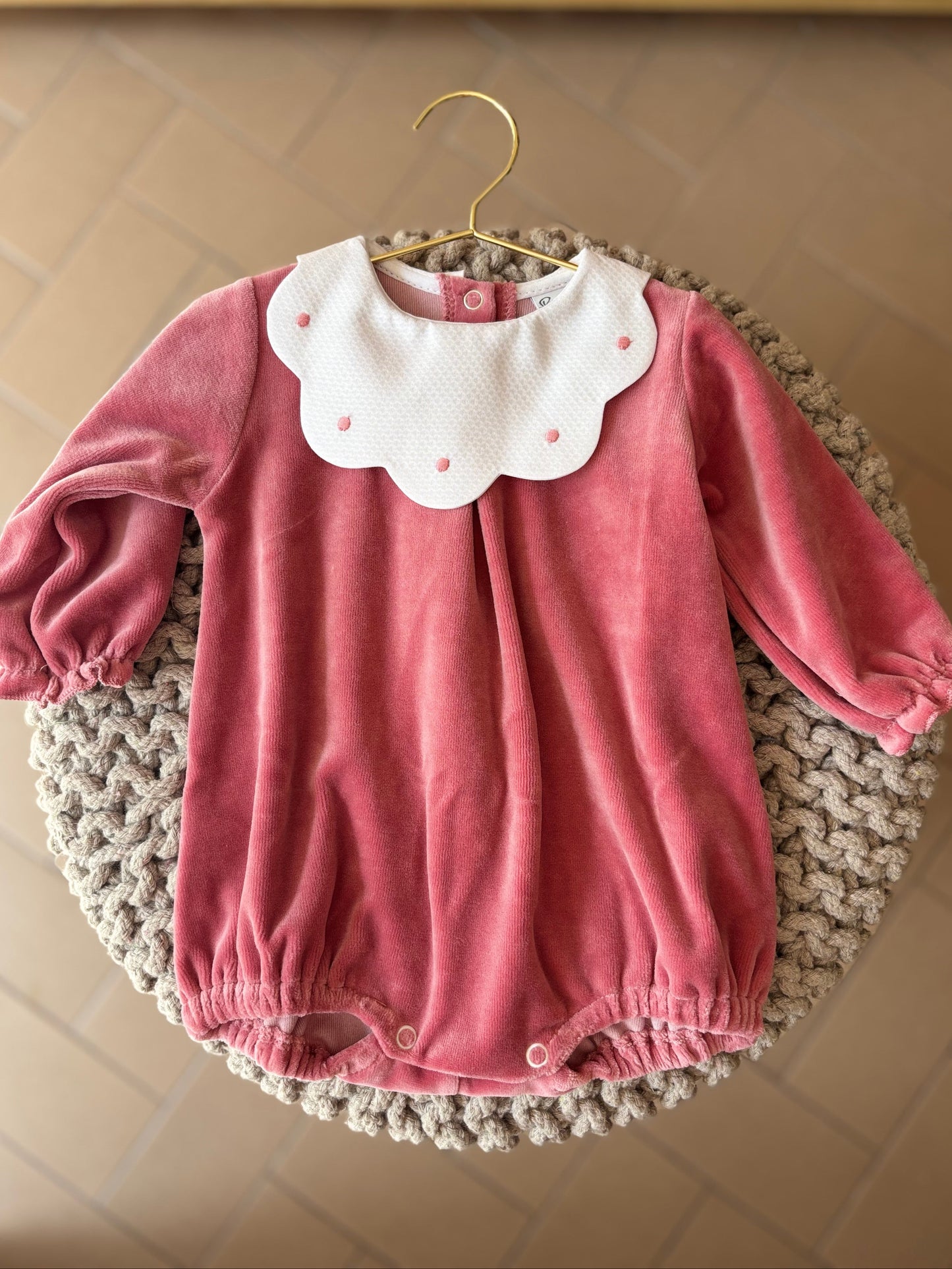 Pagliaccetto -scollo nuvola-