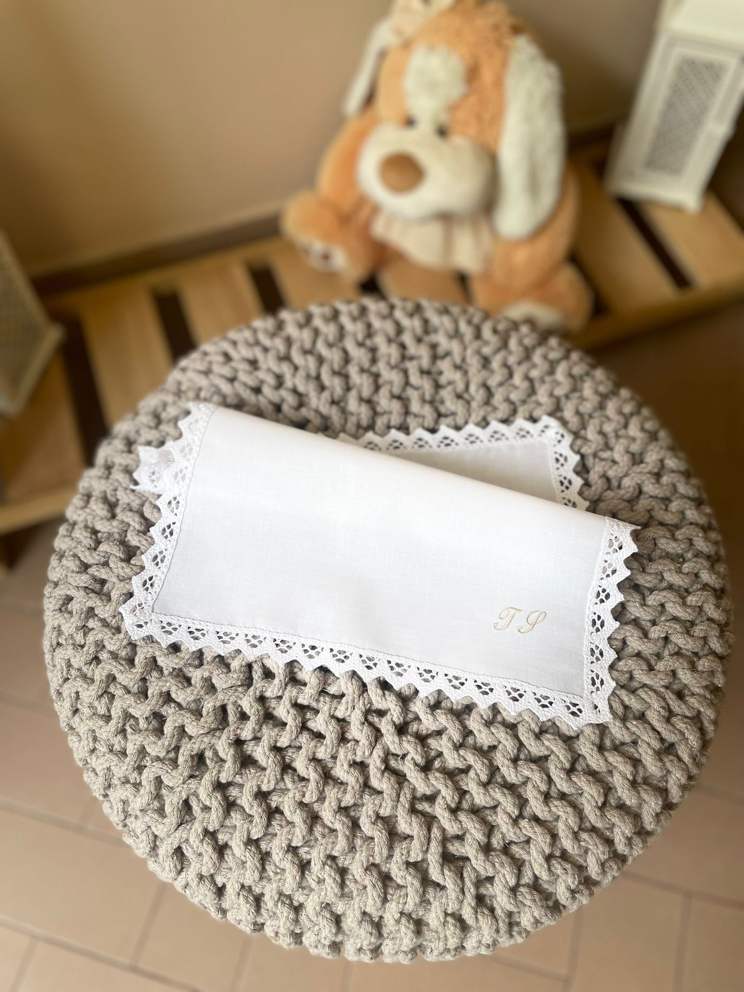 - RICAMO - Fazzoletto battesimale Corin -iniziali piccole-